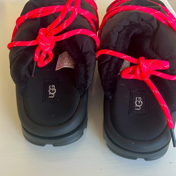 Ugg platform slippers - Picture 3 of 4